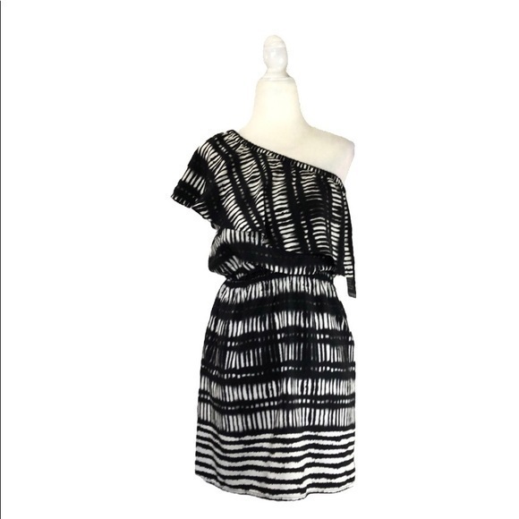 NWT Express Black & White Dress - Picture 1 of 5